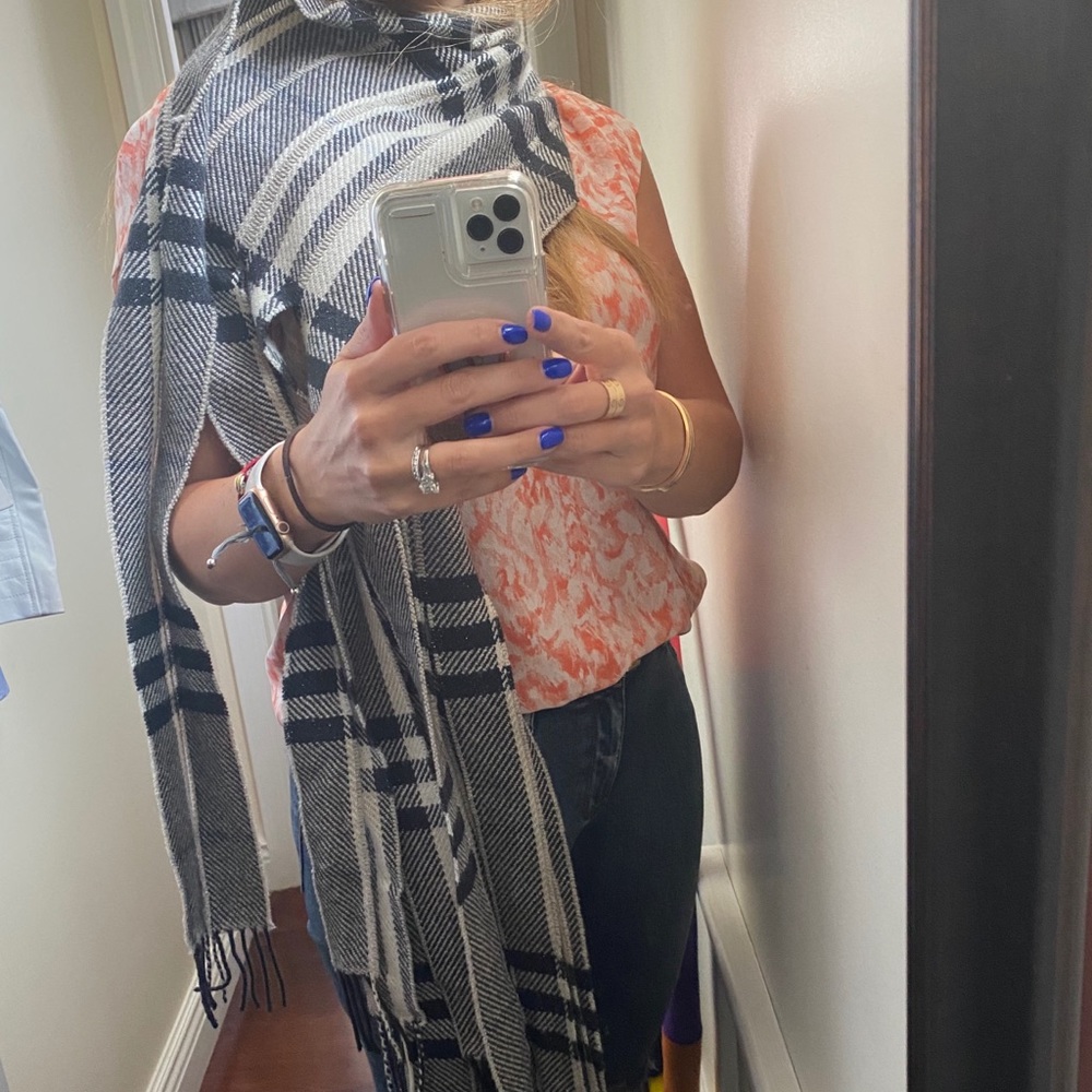 Burberry cashmere scarf gray shawl